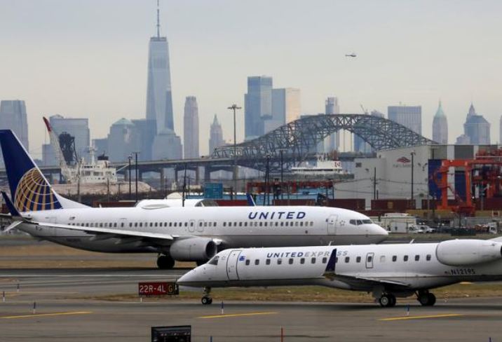 United slashes New York-area flights due to coronavirus