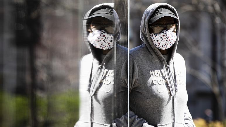 Could more Western countries start recommending wearing masks to prevent coronavirus spread?