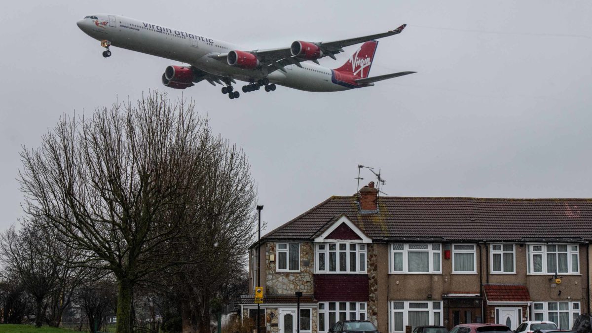 Heathrow airport expansion to be delayed by at least 2 years because of coronavirus