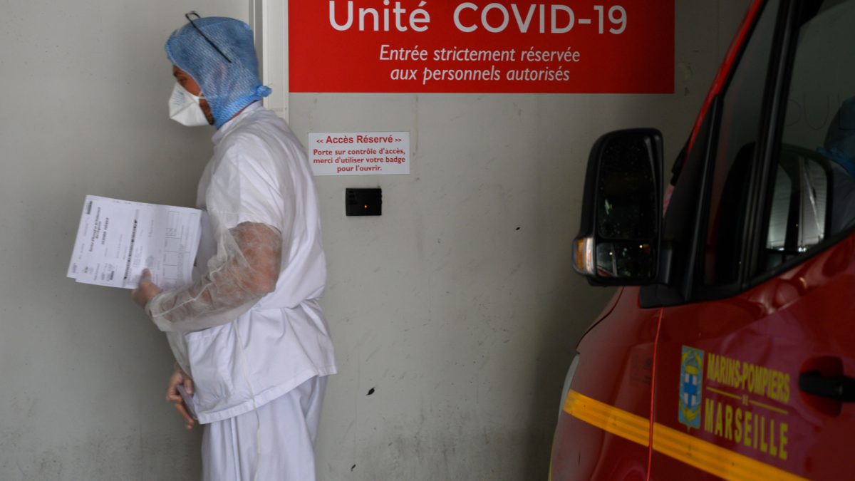 First child in France dies of new syndrome possibly linked to coronavirus