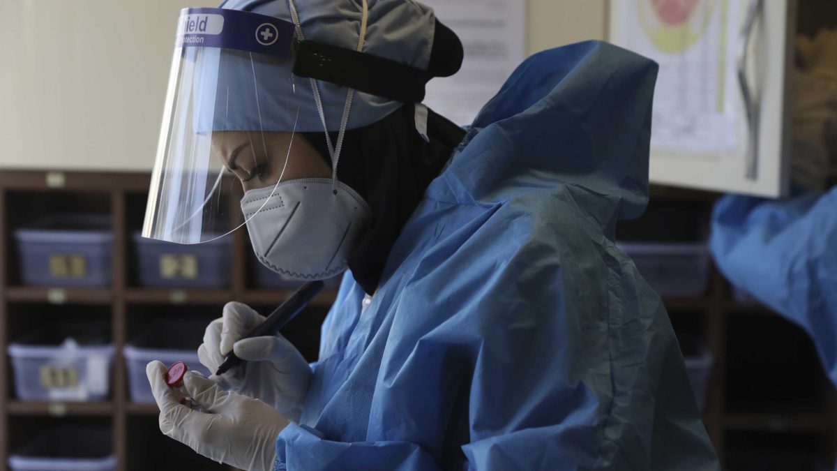 Middle East at “critical threshold” in pandemic